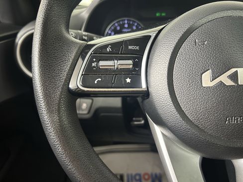 Certified 2024 Kia Forte LXS image 15