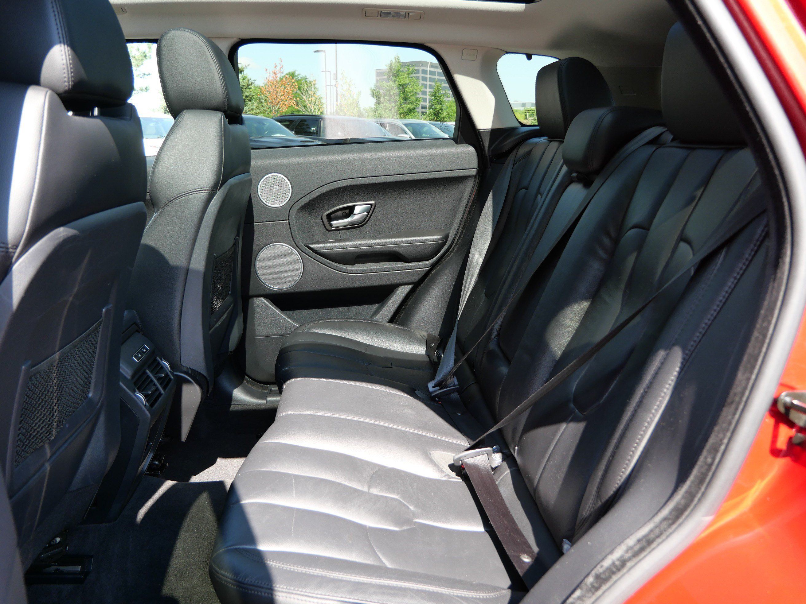 Used 2015 Land Rover Range Rover Evoque Pure Plus AWD/4WD image 16