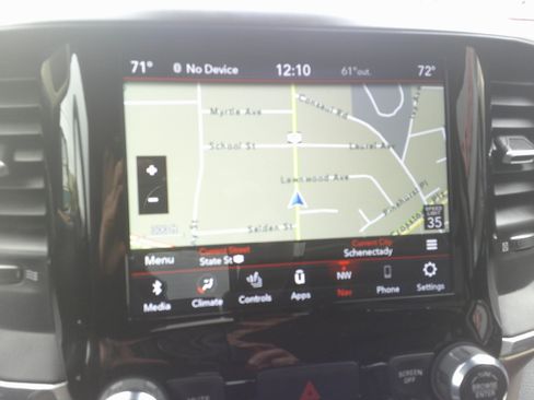 Used 2021 RAM 1500 Laramie AWD/4WD image 23