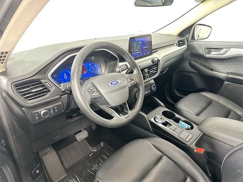 Used 2020 Ford Escape SE Sport image 21