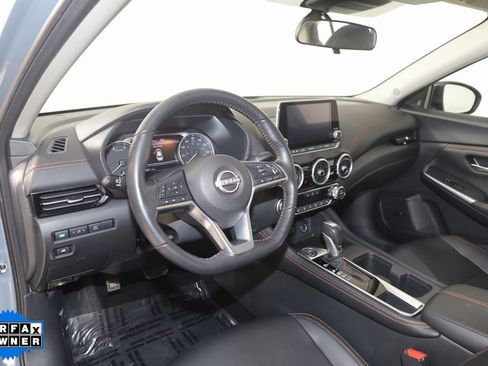 Used 2024 Nissan Sentra SR w/ SR Premium Package image 24