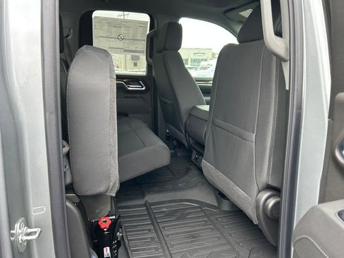 New 2026 GMC Sierra 2500 SLE w/ SLE Value Package; image 17
