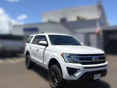 Used 2019 Ford Expedition XLT w/ Equipment Group 201A AWD/4WD image 1