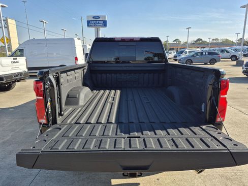 Used 2024 Chevrolet Silverado 2500 High Country w/ High Country Premium Package image 7