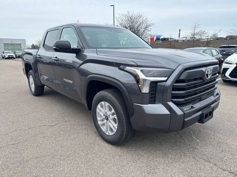 New 2026 Toyota Tundra SR5 AWD/4WD image 9