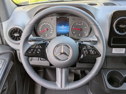 New 2026 Mercedes-Benz Sprinter 3500 image 18