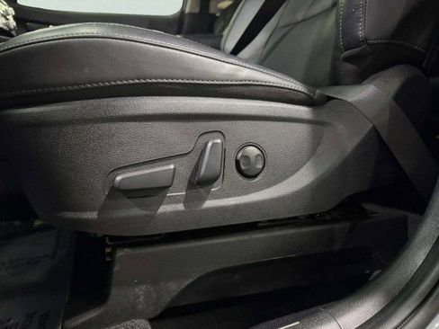 Used 2024 Kia Telluride S image 37