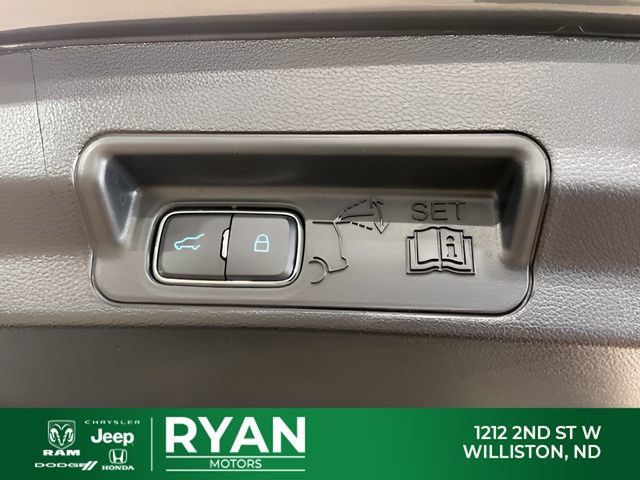 Used 2026 Ford Explorer Active w/ Active Comfort Package AWD/4WD image 12