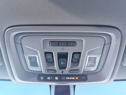 Used 2022 GMC Sierra 1500 Denali image 16