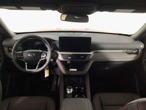 New 2026 Ford Explorer Platinum w/ LUX Leather Package image 27