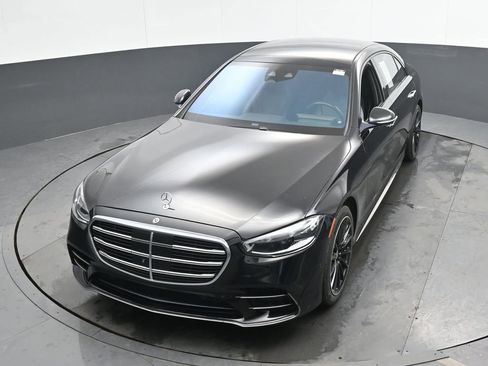 Used 2023 Mercedes-Benz S 580 4MATIC Sedan image 32