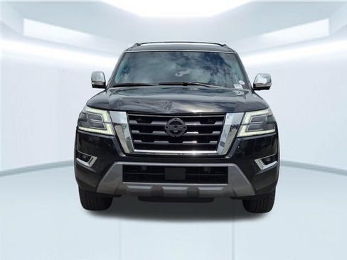 Used 2024 Nissan Armada Platinum w/ Captain's Chairs Package RWD image 12