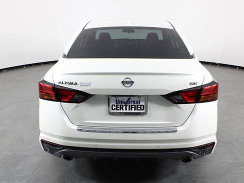 Certified 2020 Nissan Altima 2.5 SR w/ Premium Package image 7