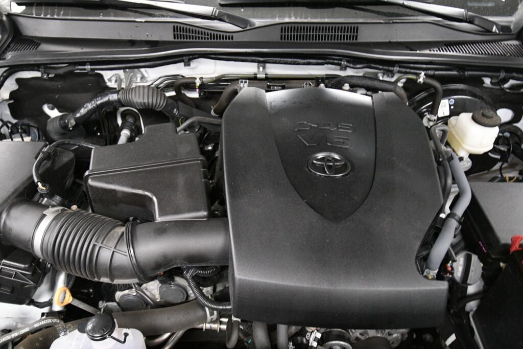 Certified 2023 Toyota Tacoma TRD Sport w/ Advanced Technology Package AWD/4WD image 33
