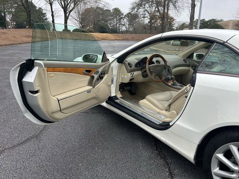 Used 2008 Mercedes-Benz SL 550 image 13