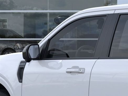 Used 2026 Ford Maverick Lariat AWD/4WD image 24