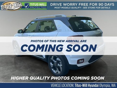 Used 2023 Hyundai Venue Limited FWD image 4