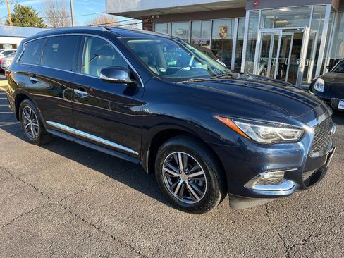 Used 2017 INFINITI QX60 AWD w/ Premium Plus Package image 4