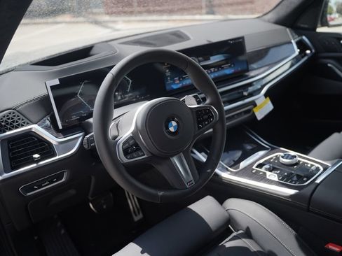 New 2027 BMW X7 xDrive40i w/ Executive Package AWD/4WD image 9