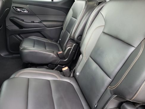 Used 2020 Chevrolet Traverse RS w/ LPO, Floor Liner Package AWD/4WD image 11