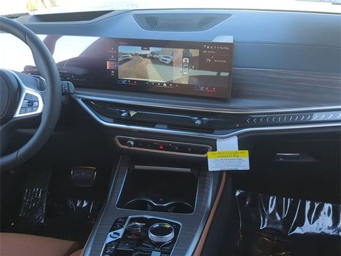 New 2026 BMW X7 xDrive40i w/ M Sport Package image 14