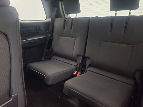 Used 2025 Toyota 4Runner SR5 image 19