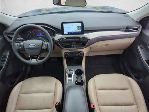 Used 2022 Ford Escape SEL image 15