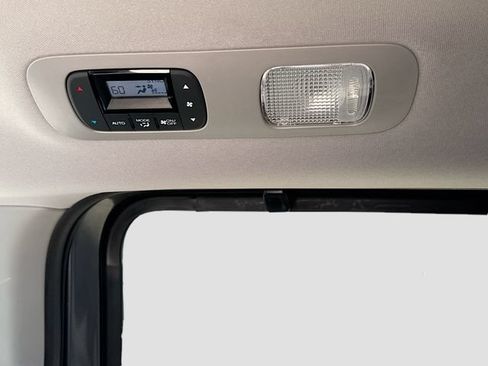 Certified 2024 Honda Odyssey Elite image 32