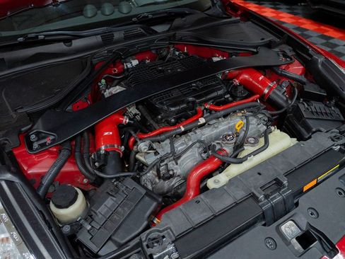 Used 2016 Nissan 370Z Coupe RWD image 37