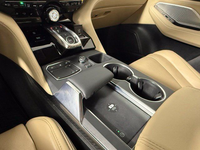 Used 2022 Acura MDX w/ Advance Package AWD/4WD image 25