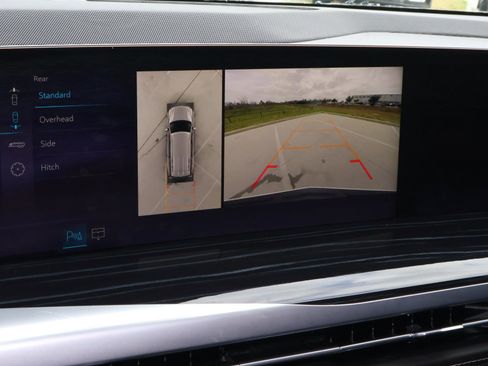 Certified 2025 Cadillac Escalade Sport w/ Touring Package image 33