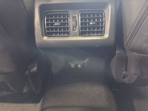 Used 2025 Toyota Camry XSE AWD/4WD image 29