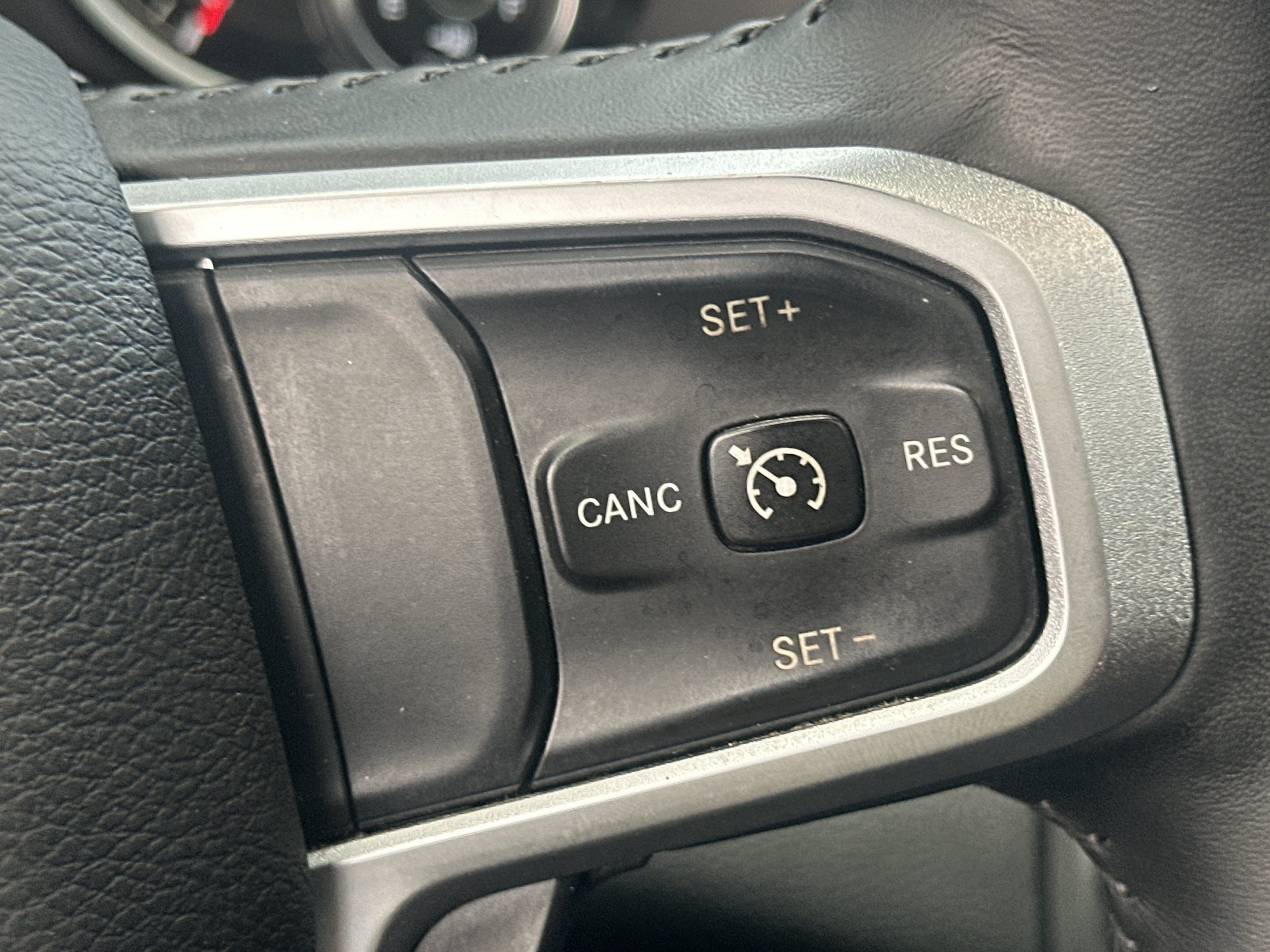 Used 2022 RAM 1500 Laramie RWD image 25