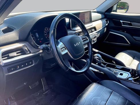 Used 2022 Kia Telluride SX w/ SX Prestige Package AWD/4WD image 18