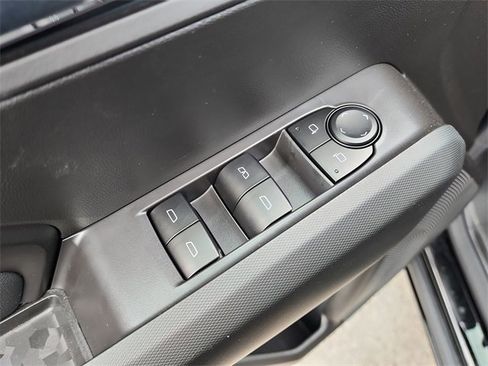 New 2026 GMC Canyon Elevation w/ Convenience Package image 12