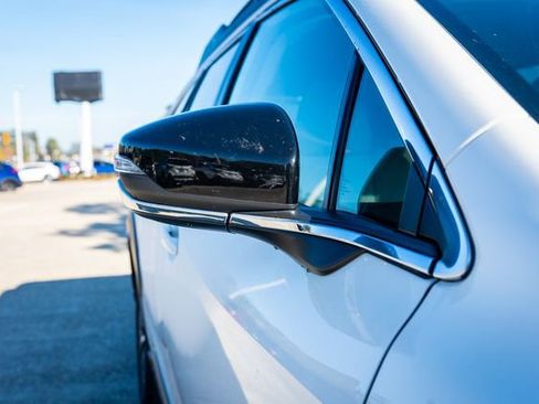 Certified 2025 Subaru Outback Premium image 23