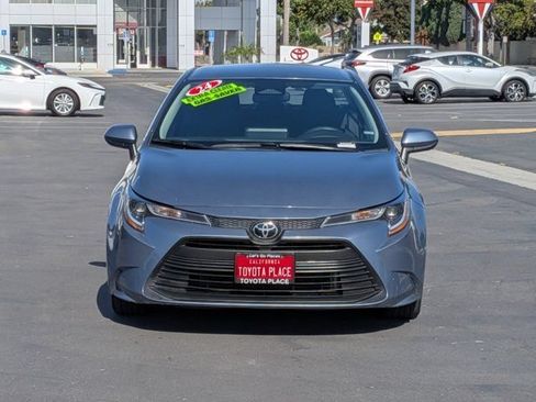 Used 2024 Toyota Corolla LE FWD image 2