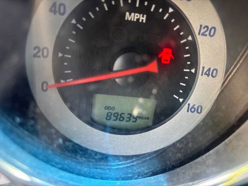 Used 2009 Mitsubishi Eclipse GT image 12