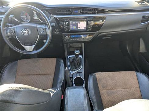 Used 2014 Toyota Corolla S image 17