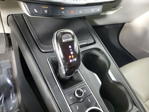 Used 2020 Cadillac XT4 Premium Luxury image 39