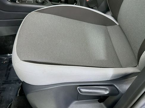 Used 2024 Volkswagen Taos S image 28