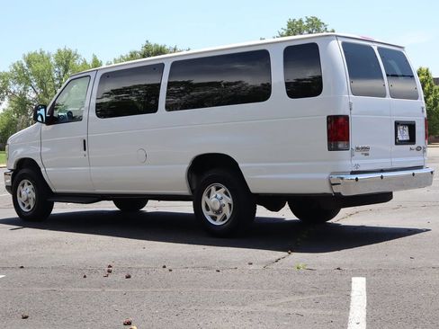 Used 2012 Ford E-350 and Econoline 350 XLT RWD image 7