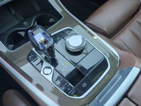 Used 2022 BMW X5 xDrive40i w/ Premium Package image 32