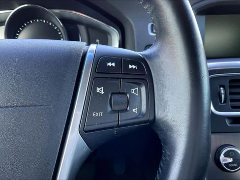 Used 2015 Volvo S60 T5 Premier image 22