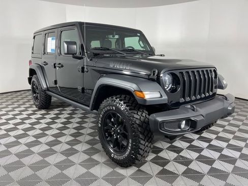 Used 2023 Jeep Wrangler Willys image 2
