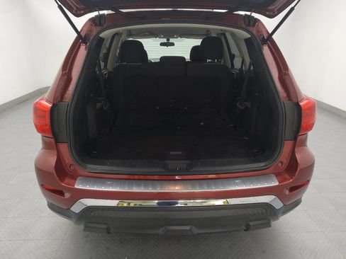 Used 2017 Nissan Pathfinder S image 29