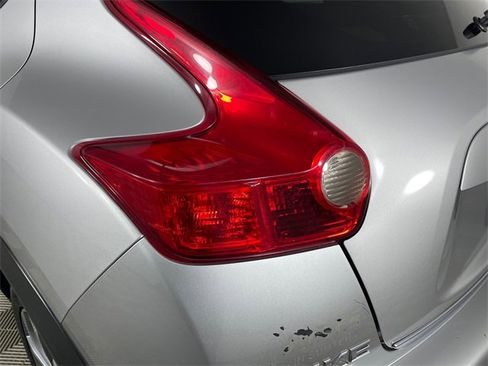 Used 2012 Nissan Juke SL w/ Sport Pkg image 21