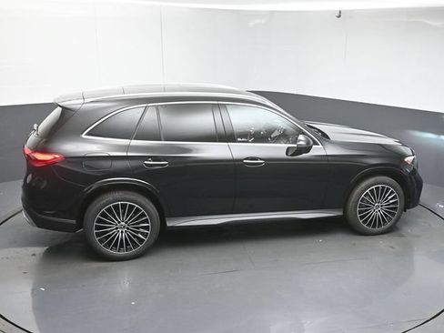 Used 2026 Mercedes-Benz GLC 300 image 49