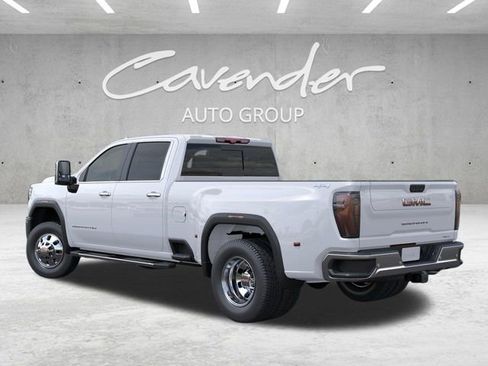 New 2026 GMC Sierra 3500 SLT w/ SLT Convenience Package AWD/4WD image 3