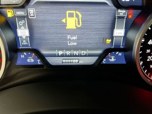 New 2026 RAM 2500 Big Horn AWD/4WD image 13